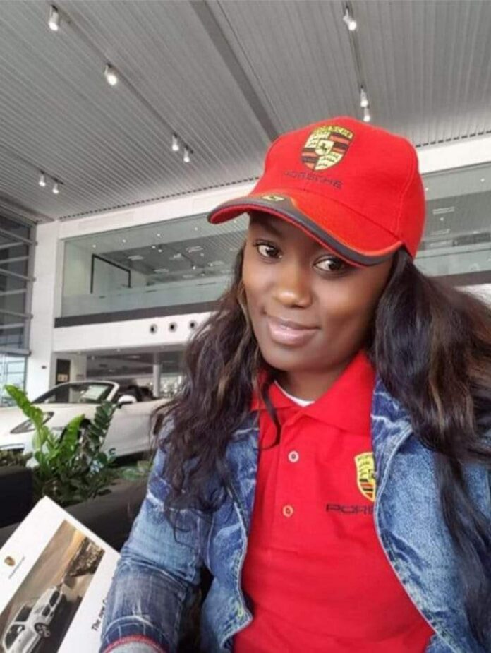 SAA hostess Tebatso Ntshane