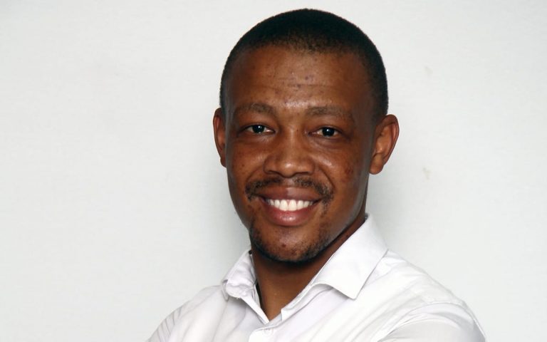 Zweli Maxambela
