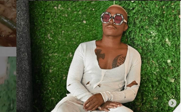 Somizi is offering valentines services for those who don’t have dates