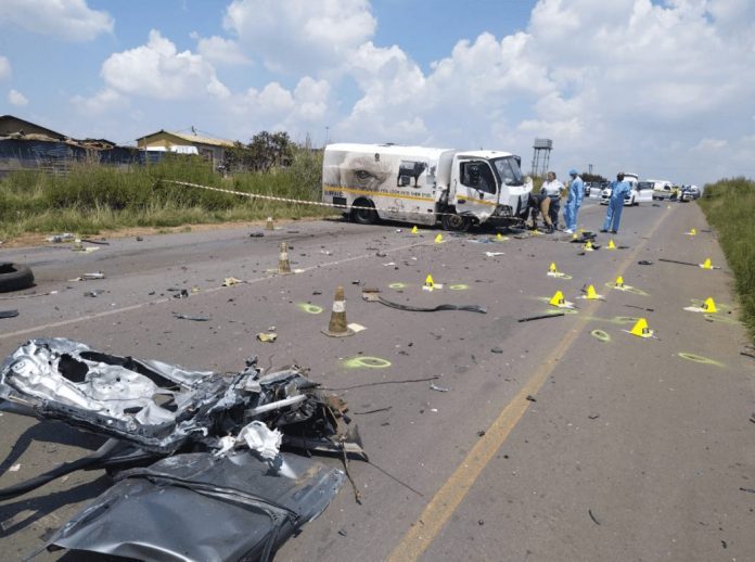 Police mow down suspected robbers