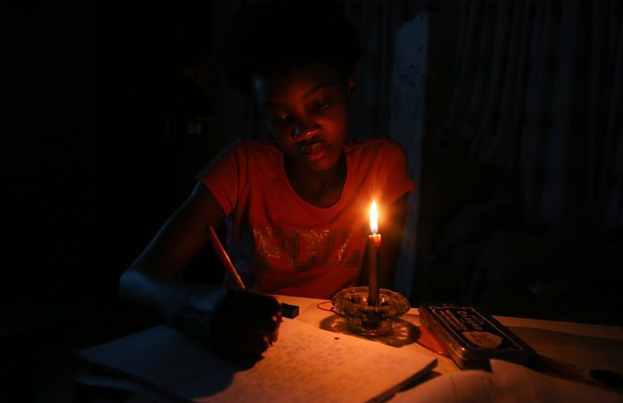 Cosatu slams municipality for cutting power during peak hours