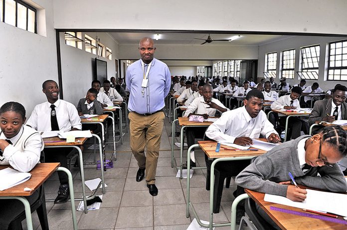 Discontinuation of social grant affects students in matric