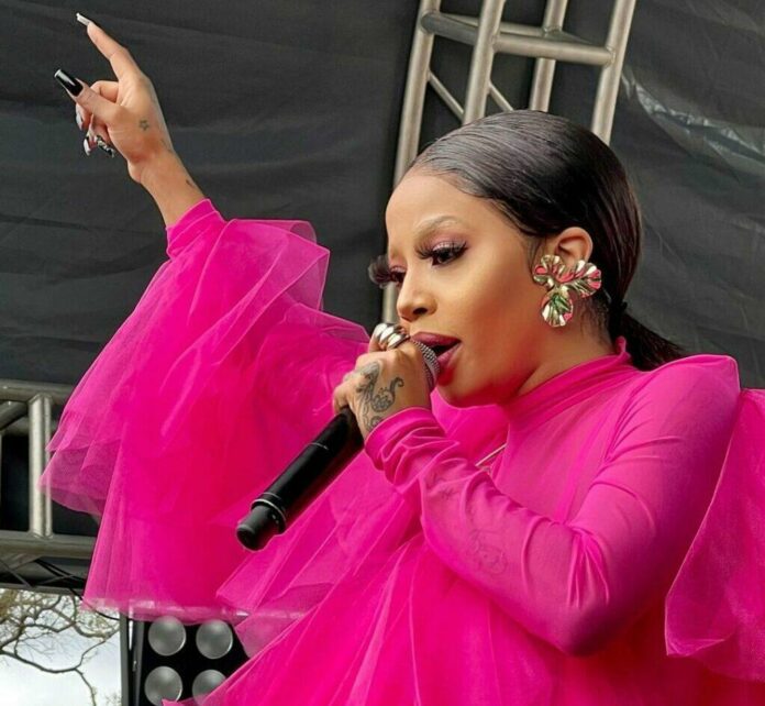 Senzo Meyiwa murder accused denies calling Kelly Khumalo