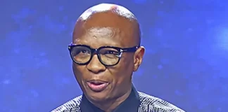 Minister Zizi Kodwa condemns burning of SA flag in advert