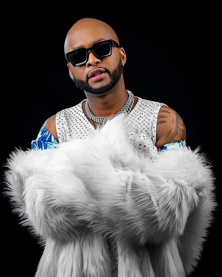 Vusi Nova