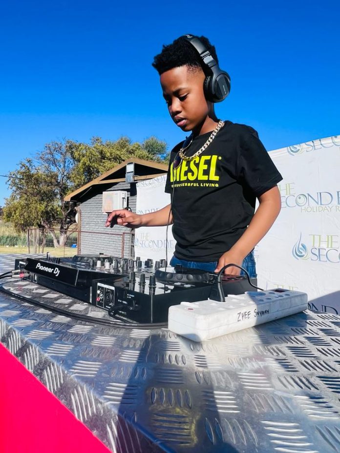 Mzansi's young DJ