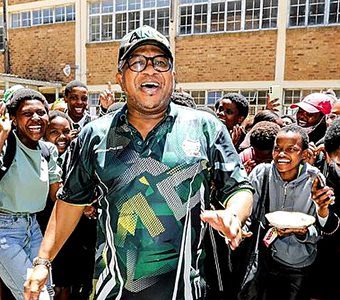 Mbalula uses basic income grant to woo voters in KZN