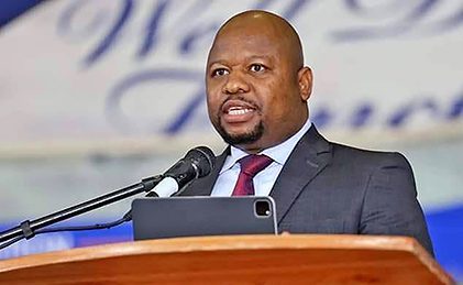 Free State MEC sets success standards for Class of 2024