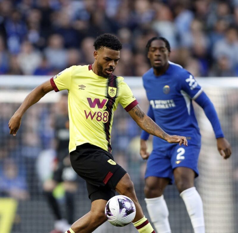 former Bafana Bafana and Crystal Palace midfielder Kagisho Dikgacoi offered words of encouragement to Burnley striker Lyle Foster.