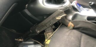 Police and CIT robbers shootout