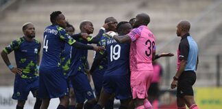 ‘Microwave referees’ in the PSL are killing our football