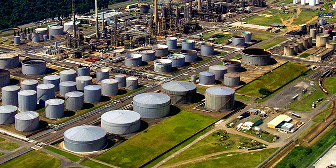 Cosatu cautiously welcomes CEF’s refinery purchase 