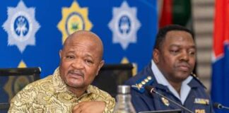 Extortionist shot dead