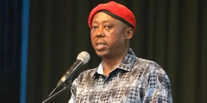 Sedibe and Dlamin lock horns