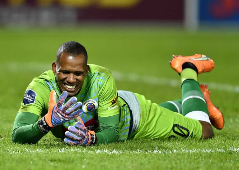 United keeper wants a clean sheet against his parent club Downs