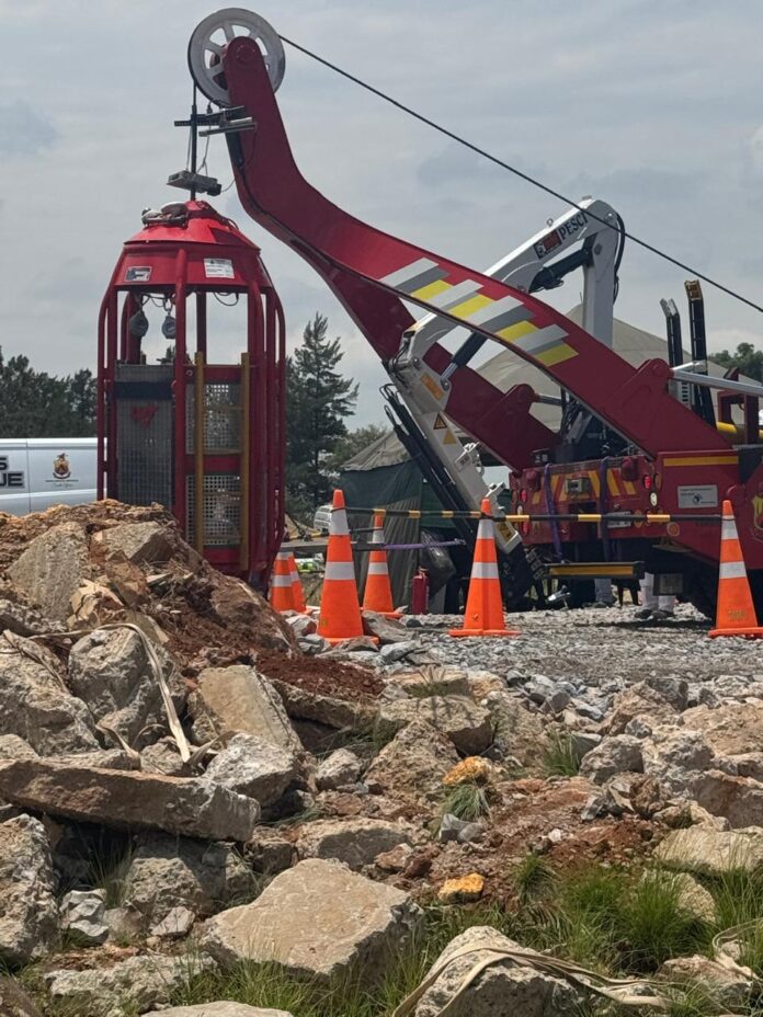 Court halts mining of gold mine dump and looting of bricks