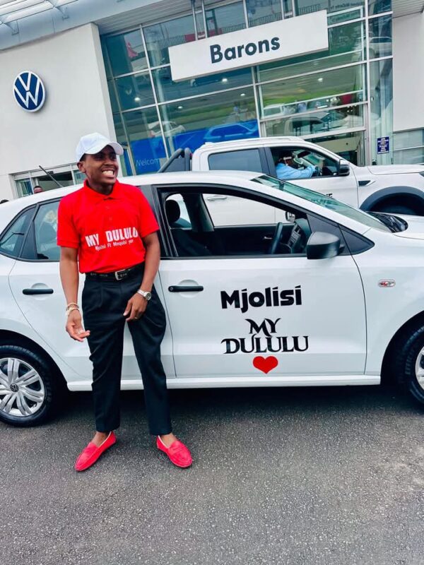 Good Samaritan gifts maskandi artist Mjolisi Gwala set of wheels