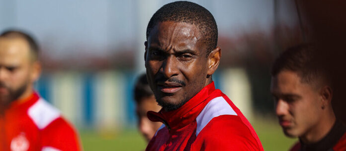Rulani under pressure to secure Champions League spot