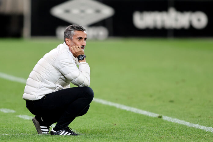 Pirates coach back on the bench for Chippa match after suspension