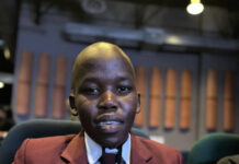 E Cape mom sheds a tear as son gets ministerial award for matric
