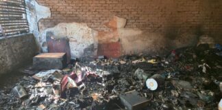 Two-storey building catches fire in Jeppestown