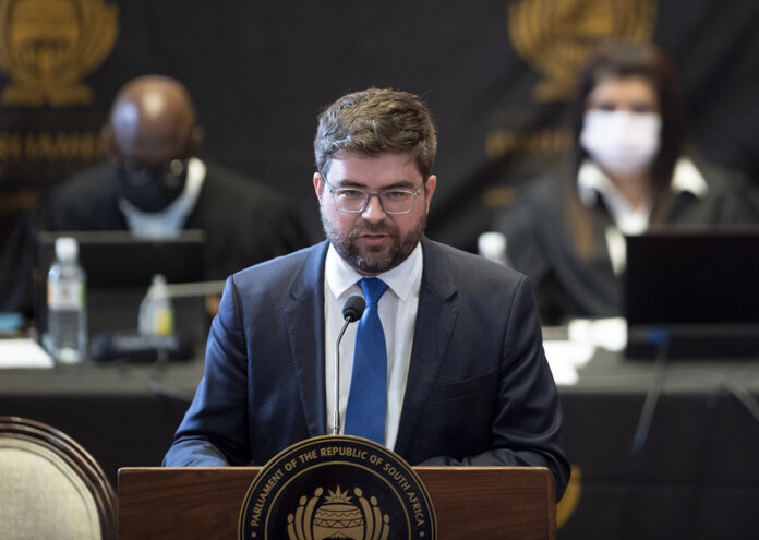 Michalakis is the new DA parliamentary leader