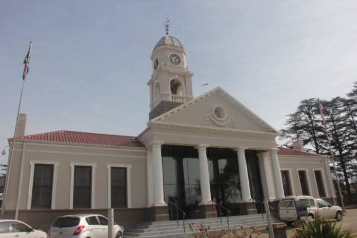 Municipal official probed for 'awarding tenders to wife's company'