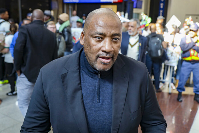 Disgruntled artists write Minister Gayton McKenzie