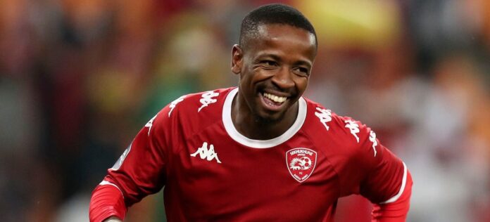 Sekhukhune prepares to stretch the log lead