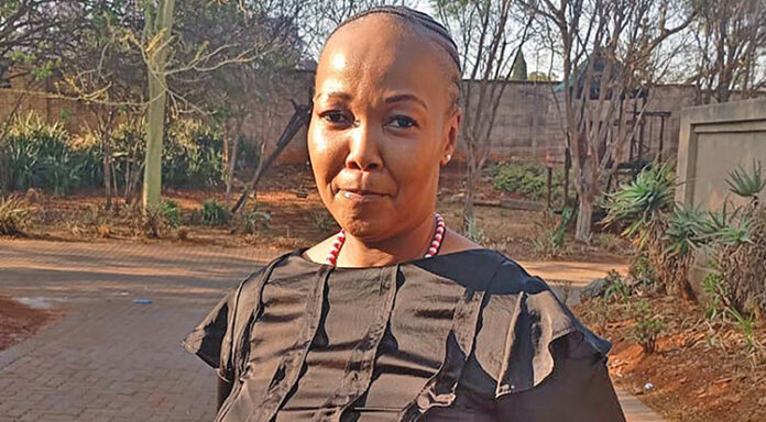 Free State Premier's spin doctor, Matshediso Setai has been slapped with the latter of demand over defamation by the lawyers of the former Macufe organiser and businessman, Ben Moseme