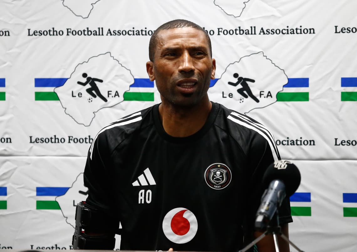 Pirates promise to fight until the end