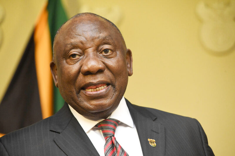 Ramaphosa promises re-vetting of cops