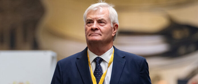 Minister Pieter Groenewald vows clampdown on smuggling in prisons