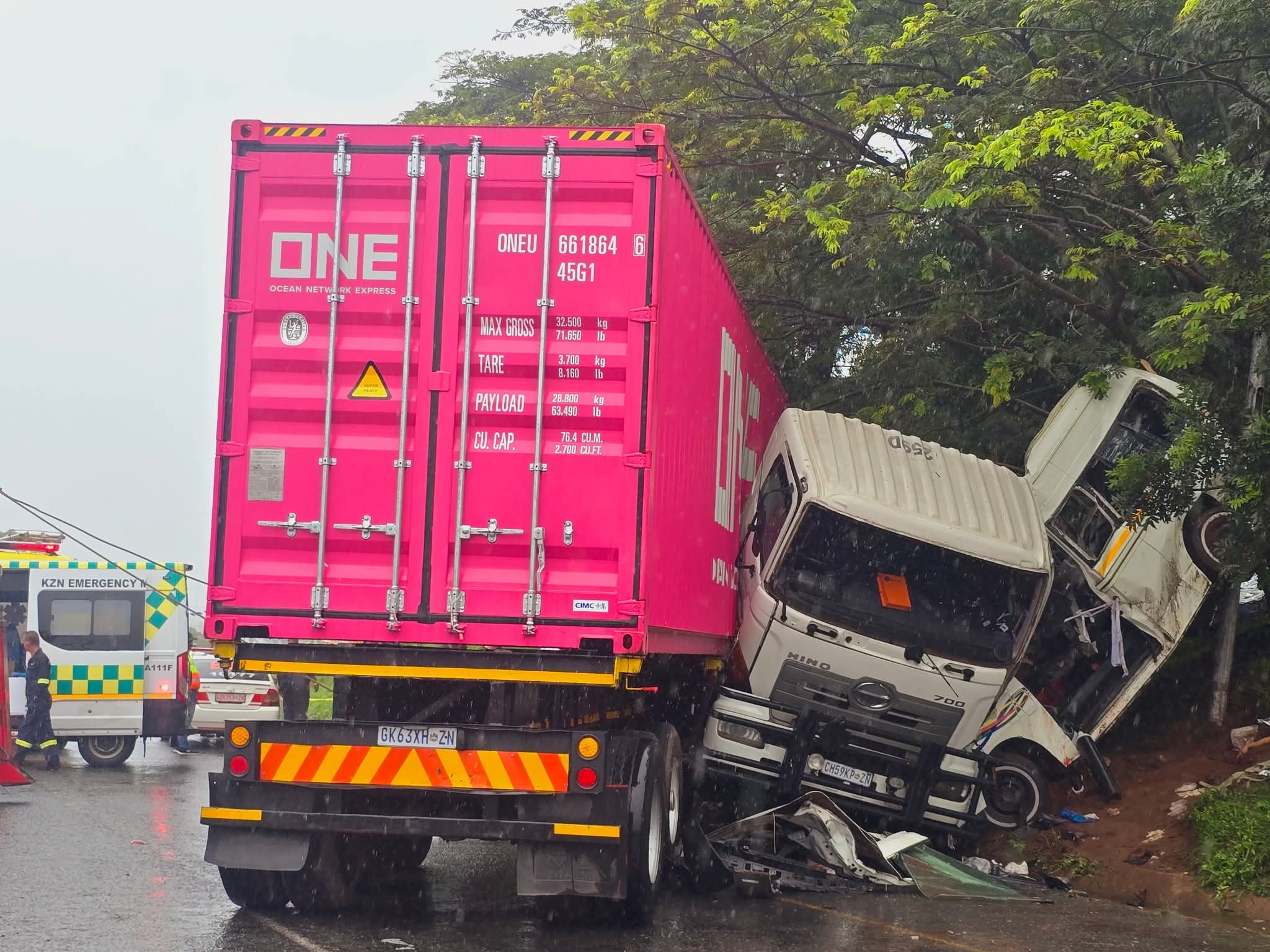 Isiphingo crash claims 11 lives