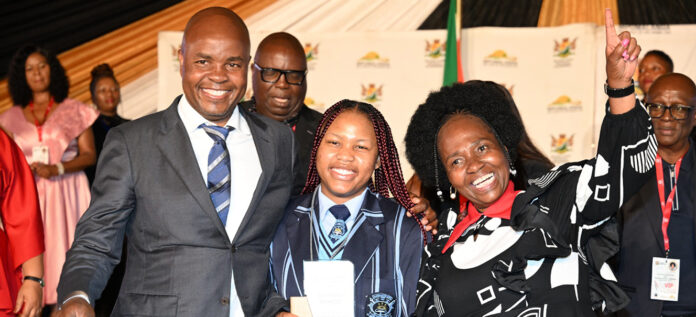 Mpumalanga invests in digital technology to enhance education.