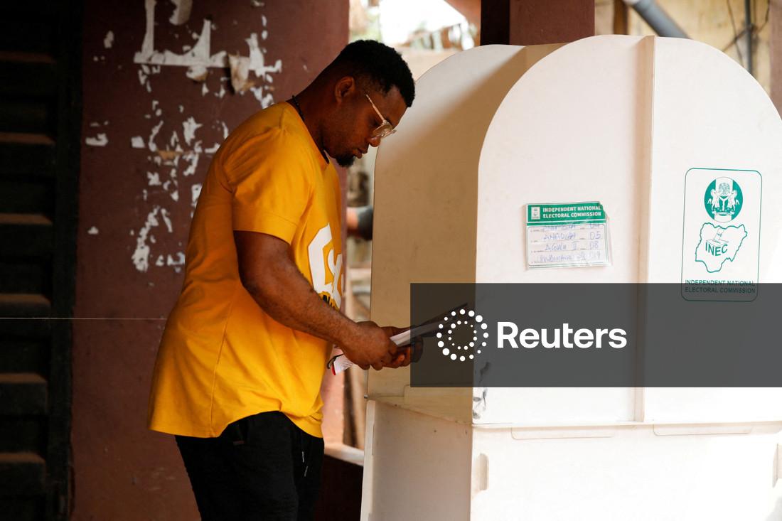 Nigeria tightens broadcast rules ahead of vote