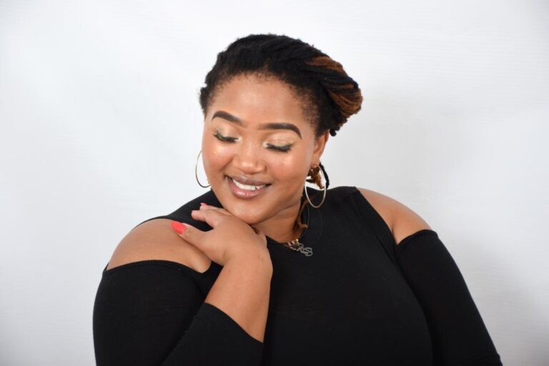 Phindile Ndlovu takes her solo journey to the heart of Paris