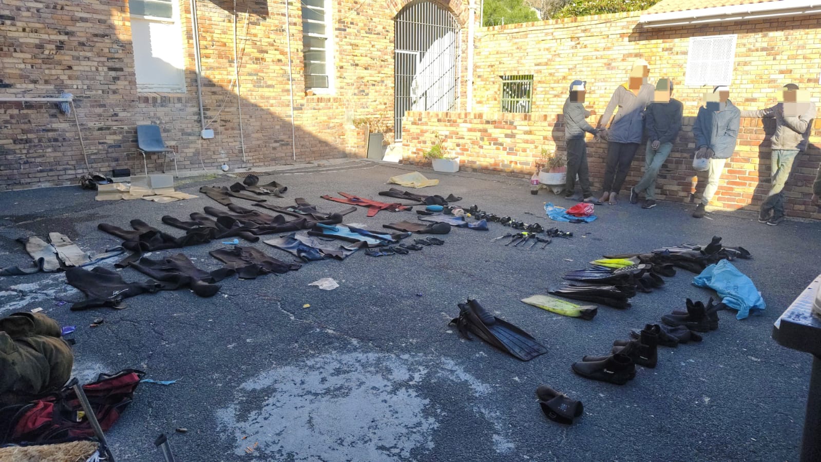 Poachers apprehended by SANParks rangers at the Table Mountain National Park