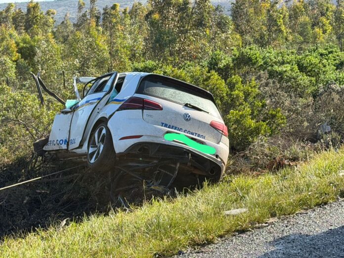 Traffic officer dies in head-on collision
