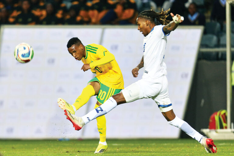 ‘Rele Mofokeng can be best player ever’ – Steven Pienaar