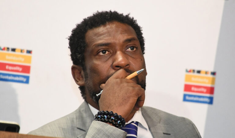 No evidence backing Buti Manamela’s decision on NSFAS administrator