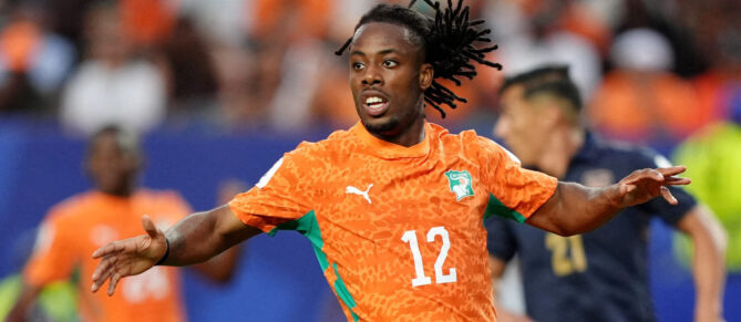 Ivory Coast striker Elye Wahi cleared to travel to Canada