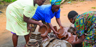 Sè’s pottery business balances generational history and modernity