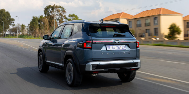 Nissan Tekton