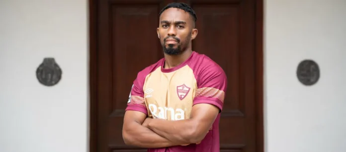 Njabulo Blom previously worked with Gavin Hunt at Kaizer Chiefs.