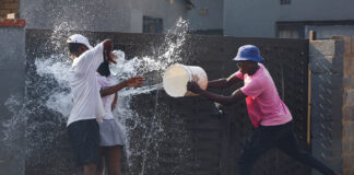 Spring Day water-splashing