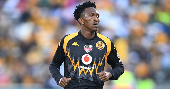 Kaizer Chiefs midfielder Adolf Mtasingwa on the pitch during a match