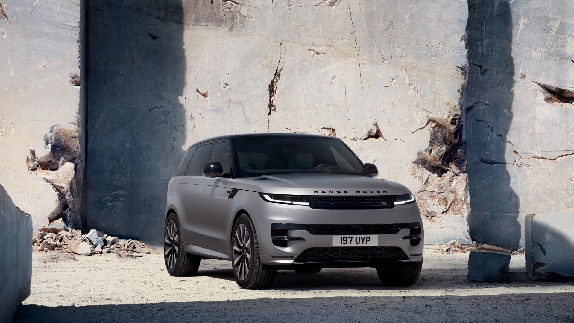 Range Rover Sport Electric