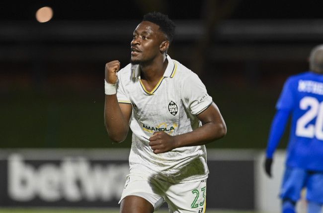 AmaZulu striker Thando Ngwenya in action.