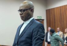 Vlamo restaurant ‘wealthy man’ granted R15,000 bail Lawrence Chamurwa Mudzinganyama faces 10 charges after an incident at Vlamo Restaurant in Sandton/